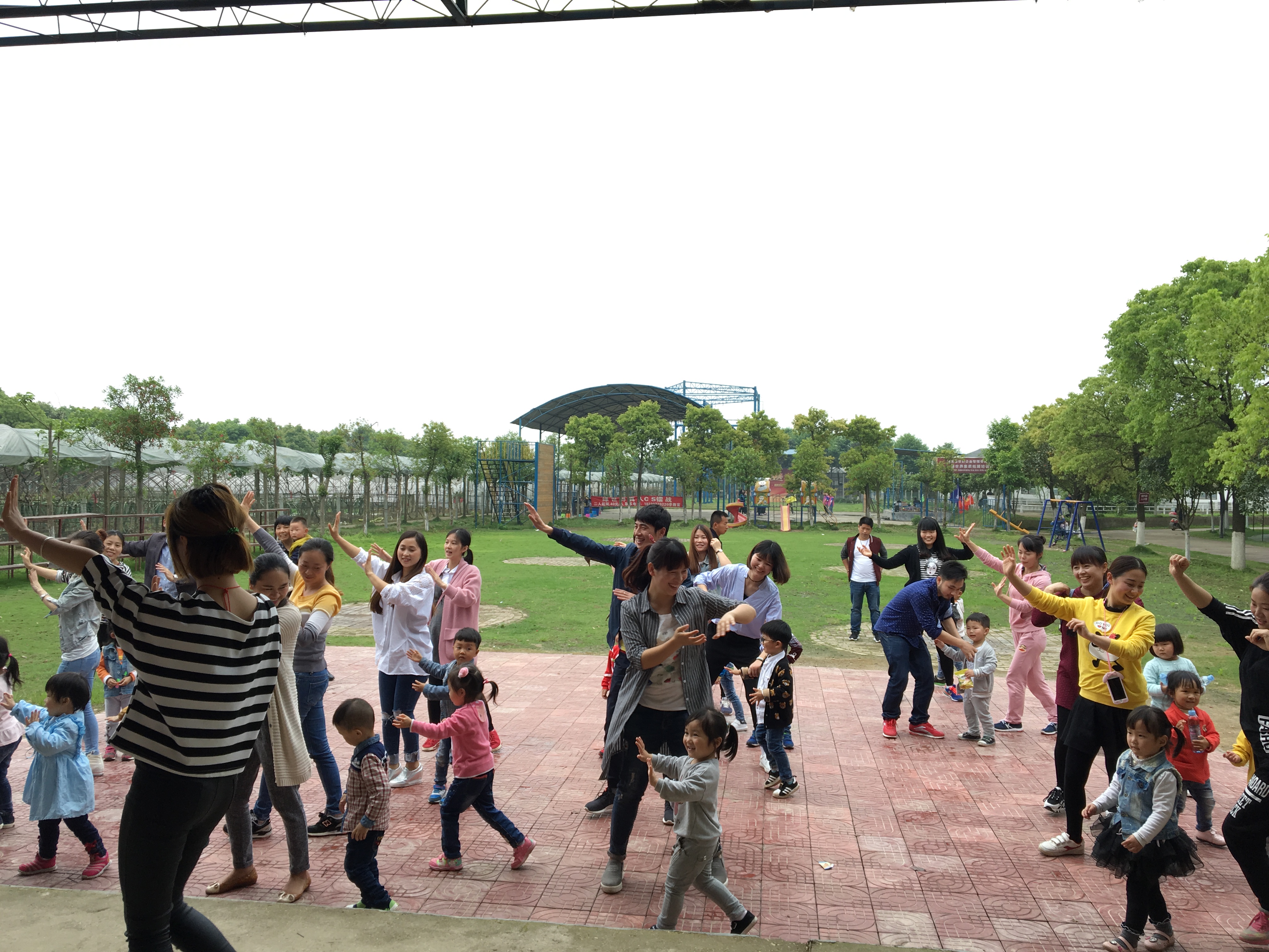 尚诚幼儿园绿世界亲子一日游